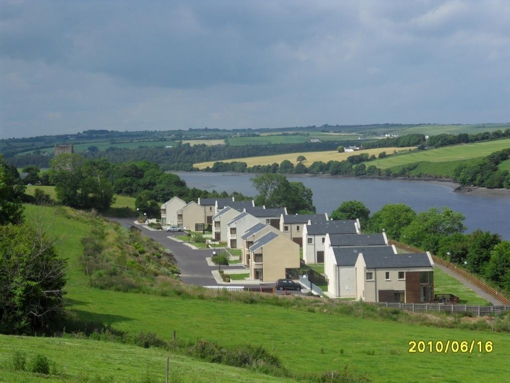 Castle Quay Villa Ballinadee Exterior foto